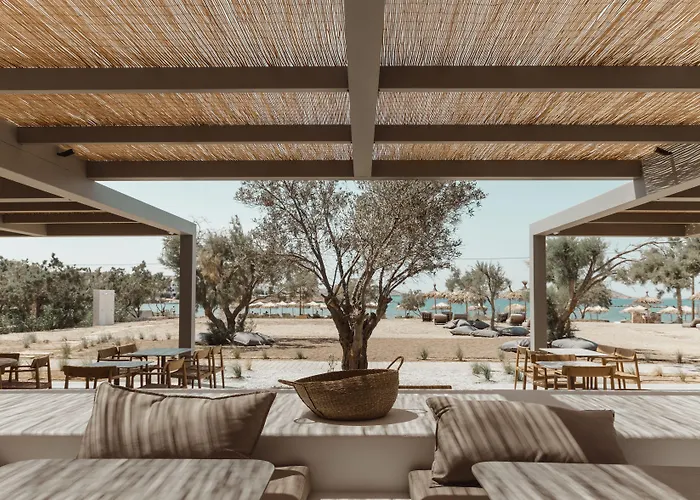 Cove Paros Szálloda