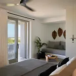 Cove Paros Otel