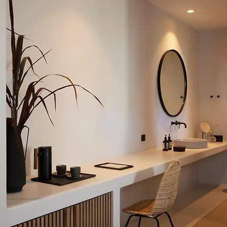 Cove Paros Ξενοδοχείο 5*