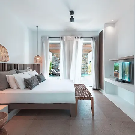 Cove Paros Ξενοδοχείο 5*