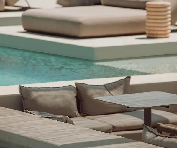 Cove Paros 5* Naousa